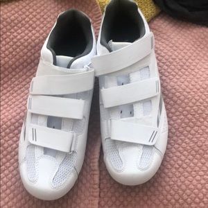 Tommaso Cycling shoes - size EUR 39/US 8.5